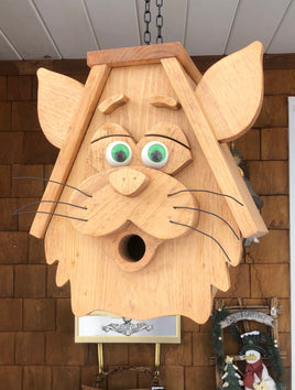Cat Style Birdhouse